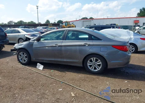 2011 Hyundai Sonata Gls z USA, uszkodzony, nr VIN 5NPEB4AC2BH224750
